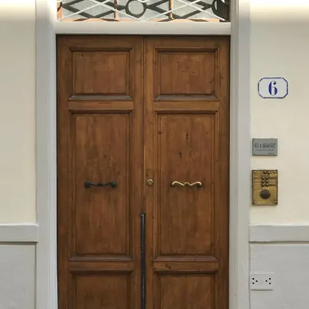 ベッド・アンド・ブレックファスト アルベールギノ B＆b 4*