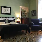 Oda ve Kahvaltı Alberghino